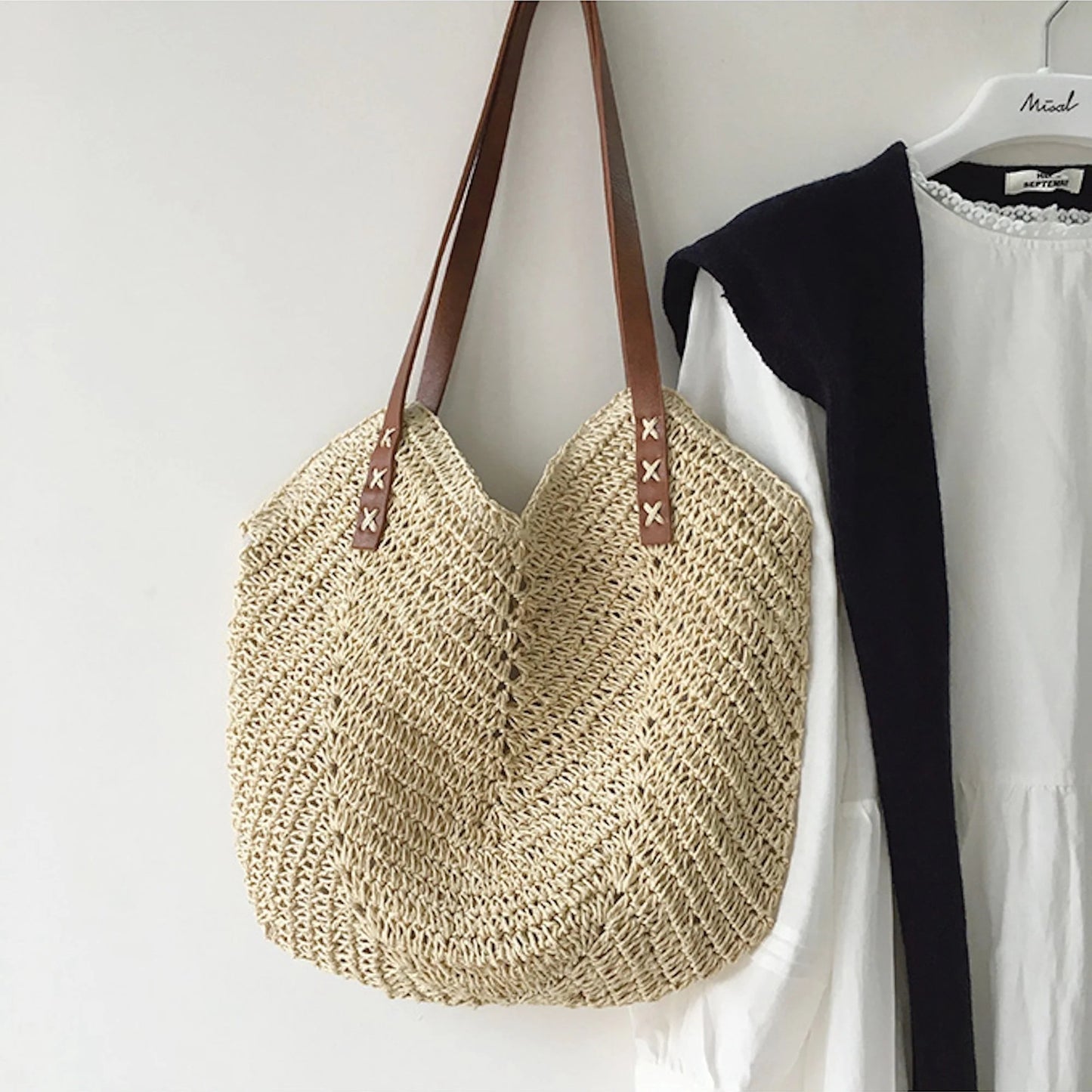 BOLSO GRANDE DE HOMBRO TIPO HOBO DE PAJA PARA MUJER