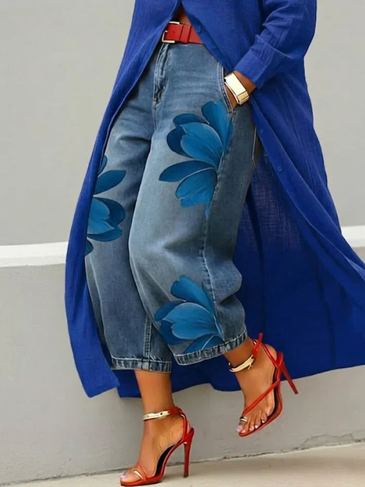 Maria - Conjunto Floral: Blusa larga y Jeans a juego d