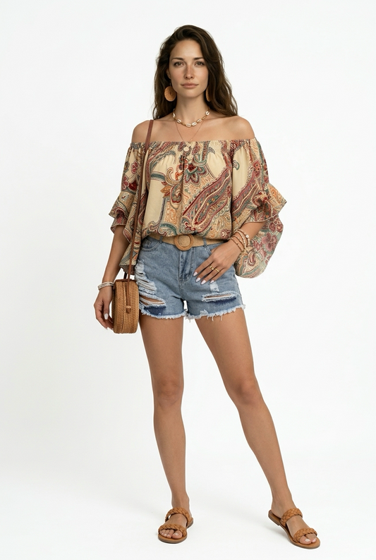 Blusa con estampado de paisley de hombros descubiertos