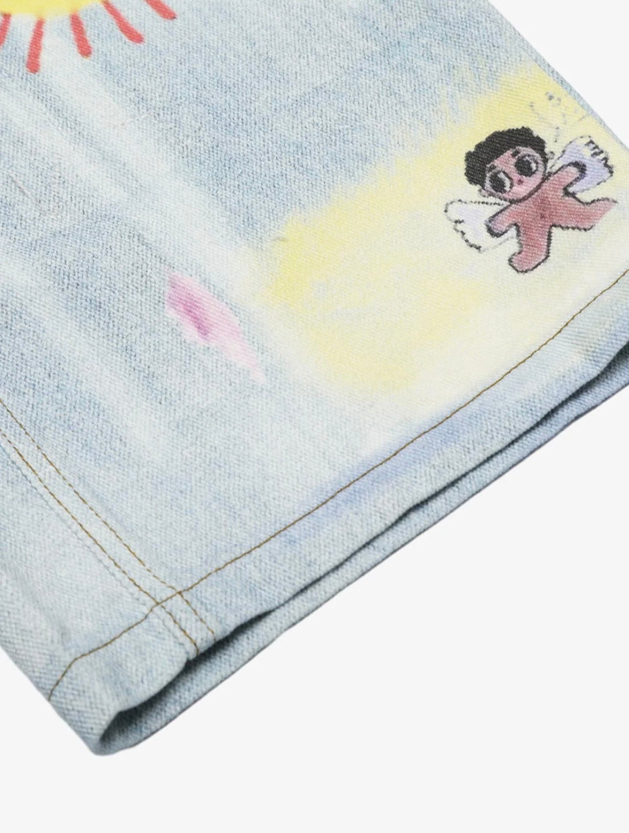 Pantalón con estampado graffiti