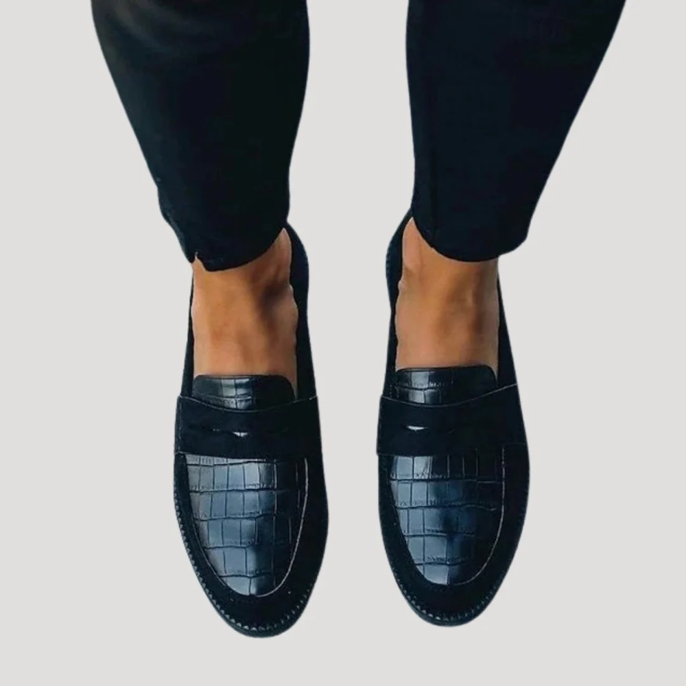 Diana - Trotando con Estilo: Mocasines Hechos a Mano 