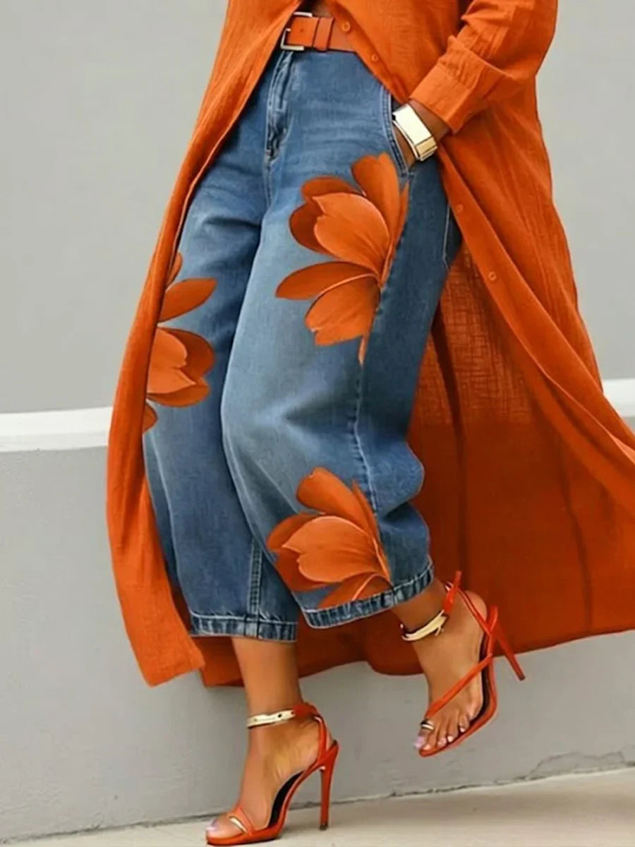 Maria - Conjunto Floral: Blusa larga y Jeans a juego d